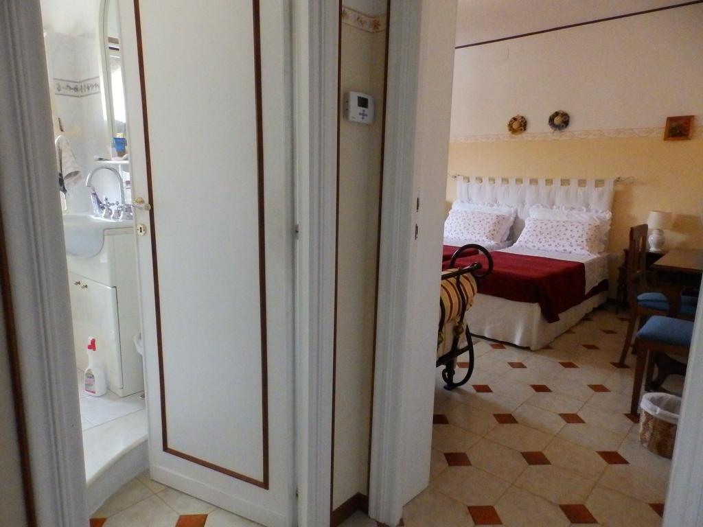 Sa Chessa B&B Ploaghe Δωμάτιο φωτογραφία